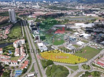 Terreno / Lote , Panamá · Banco Vende Terreno en Santa María Business (Pb)