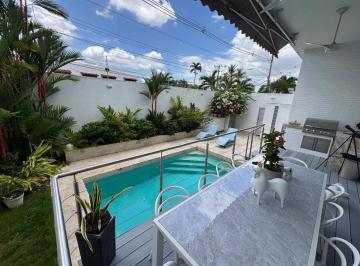 Casa de 4 habitaciones, Panamá · Se Alquila Altos del Golf con Paneles Solares