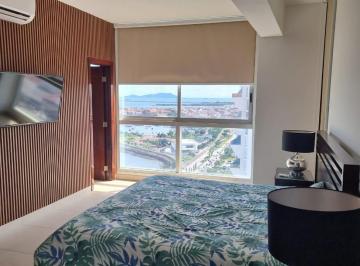 Apartamento de 2 habitaciones, Panamá · Venta de Apartamento P. H. Rivage, Av Balboa