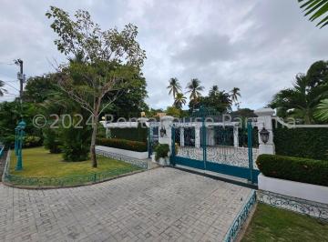 Casa de 4 habitaciones, Panamá · Venta de Casa en Altos del Golf Ggs26 - 2485