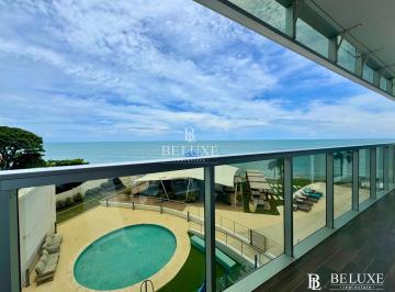 Apartamento · 117m² · 2 Recámaras · 1 Estacionamientos · Vendo Apartamento de Playa Amoblado PH Ocean Waves, Nueva Gorgona (P)