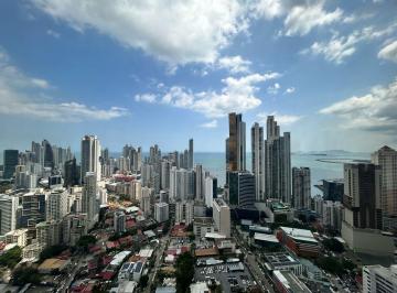 Oficina comercial · 255m² · 1 Recámara · 2 Estacionamientos · Calle 50 Tower Financial Center - 255 m² a Sólo $7,830
