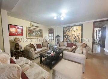 Casa de 3 habitaciones, Panamá · Venta de Casa en Hato Pintado