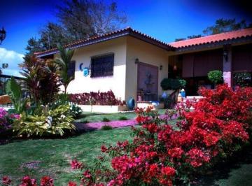 Casa · 9317m² · 3 Recámaras · 4 Estacionamientos · Casa de Playa en Venta en San Carlos Playa Corona