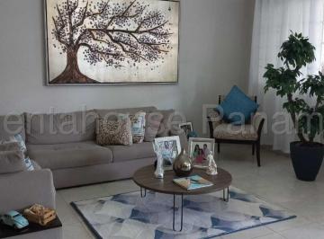 Casa de 4 habitaciones, San Miguelito · Venta de Casa en Brisas del Golf Villa Alta M²: 380