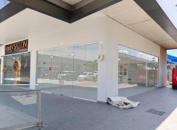 Local comercial · 85m² · 2 Recámaras · 4 Estacionamientos · Local Comercial City Plaza El Crisol Planta Baja con Terraza Pt