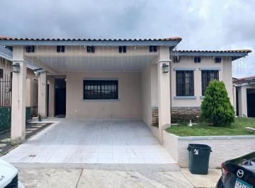 Casa · 314m² · 3 Recámaras · 2 Estacionamientos · Summer Hills - Venta Hermosa Residencia Amoblada