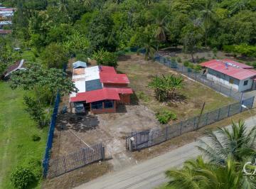 Casa de 3 habitaciones, Barú · Oferta! Casa en Lote de 1,626 m² en Flor de Lima, Puerto Armuelles