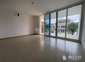 Casa · 128m² · 3 Recámaras · 1 Estacionamientos · Venta de Apartamento en PH Riomar, San Carlos (26)