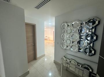 Apartamento de 3 habitaciones, Panamá · Se Vende Apartamento en El Area de Punta Pacifica