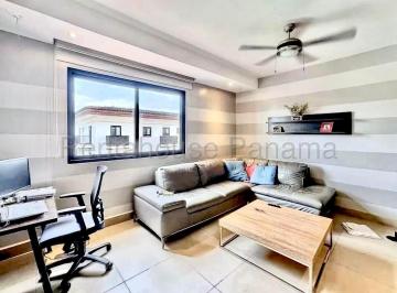 Apartamento de 4 habitaciones, Panamá · Venta de Apartamento en Clayton PH Embassy Village M²: 190