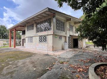 Casa · 750m² · 4 Recámaras · 3 Estacionamientos · Remate, Venta de Casa en Altos de Balboa, Ancon