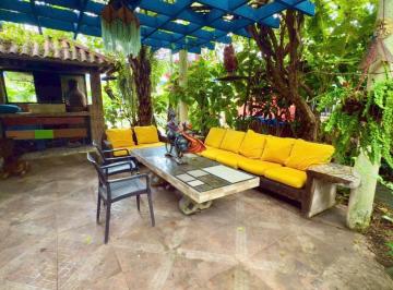 Casa de 5 habitaciones, Chame · Refugio Artístico en La Paz - Chame