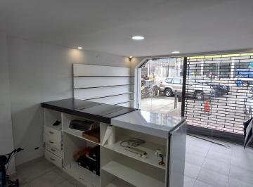 Local comercial , Panamá · Local en La Fernandez de Cordoba. 100 m 3est $2000