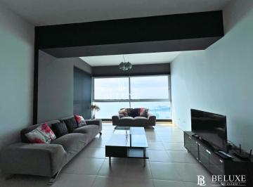 Casa · 95m² · 1 Recámara · 2 Estacionamientos · Venta de Apartamento en PH Vista del Mar, Av Balboa (2)