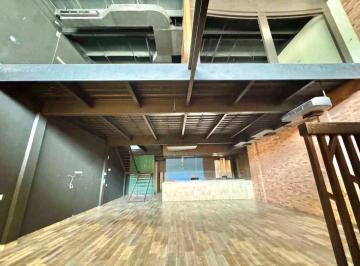 Local comercial · 388m² · 2 Recámaras · 4 Estacionamientos · Alquiler Local Comercial Planta Baja Obarrio Pt