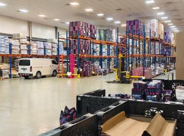 Bodega-Galpón-Depósito , Panamá · Venta – Bodega / Galera Industrial 1400 m² en Juan Díaz