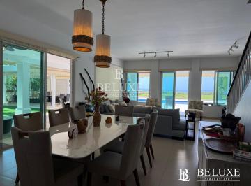 Casa · 374m² · 4 Recámaras · 2 Estacionamientos · Venta de Casa de Playa Vista Al Mar Bijao (6)