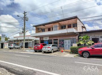 Oficina comercial de 4 habitaciones, David · Propiedad Comercial en Venta con Cuatro Apartamentos Alquilados en David