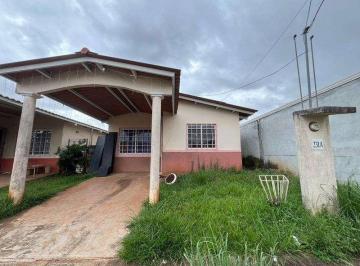 Casa · 58m² · 3 Recámaras · 1 Estacionamientos · Venta Casa Familiar en Arraijan Urb. Altos del Tecal (Of)