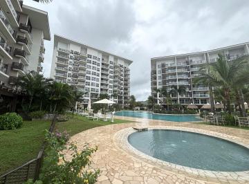 Area de la piscina · Disfruta de un Apartamento de 2 Recámaras en Playa Caracol
