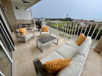 Apartamento de 3 habitaciones, Panamá · Apartamento de 243 m² en Venta en Buenaventura Lht