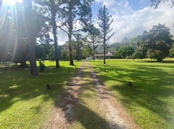 Casa de 8 habitaciones, Antón · El Valle de Antón Casa con Terreno de 2.5 Hectáreas Venta
