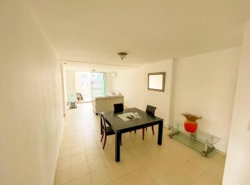 Apartamento de 2 habitaciones, Panamá · Venta Apartamento El Cangrejo