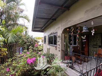 Casa · 500m² · 9 Recámaras · 6 Estacionamientos · Casa Duplex en Venta en El Corazon Volcan Chiriqui
