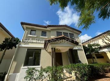 Casa de 3 habitaciones, Arraiján · Venta de Casa en Panamá Pacífico PH River Valley
