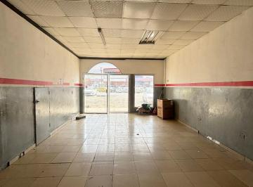 Local comercial · 108m² · 7 Estacionamientos · Alquiler de Local Comercial PH Las Mañanitas Tocumen