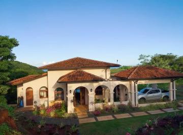 Casa de 3 habitaciones, Mariatos · Gran Oferta! Hermosa Casa con Vista Al Océano en Venta en Los Islotes, Quebro, Veraguas