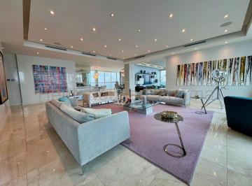 Apartamento de 5 habitaciones, Panamá · Apartamento en Venta en Costa del Este