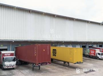 Bodega-Galpón-Depósito · 5228m² · 15 Estacionamientos · Venta de Galera/ Bodega en La Loceria (8)