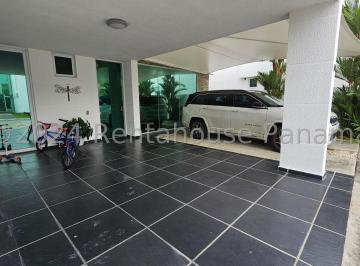 Casa de 3 habitaciones, Panamá · Venta de Casa en Costa Esmeralda, Costa Sur Hq