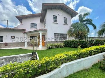 Casa de 5 habitaciones, Panamá · Casa en Venta en Villa Lucre