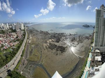 Apartamento · 320m² · 2 Recámaras · 2 Estacionamientos · Venta de Penthouse en Punta Pacifica, PH Oceanaire