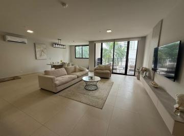 Apartamento · 226m² · 3 Recámaras · 2 Estacionamientos · Venta o Alquiler de Apartamento Costa del Este