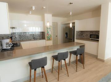 Apartamento · 69m² · 2 Recámaras · 1 Estacionamientos · Venta Apartamento en Olas del Mar, Playa Caracol
