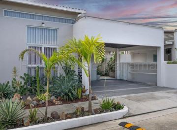 Casa de 3 habitaciones, Panamá · Casa en Venta en Costa Sur