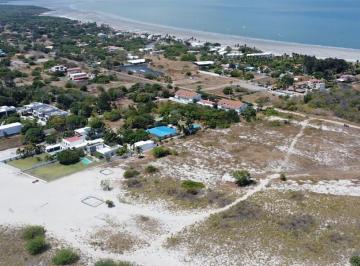 Terreno / Lote , Chame · Terreno Frente Al Mar en Punta Chame – ¡Oportunidad Única de Inversión!