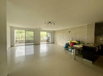 Apartamento de 3 habitaciones, Panamá · Apartamento en Venta en Altos de Panama