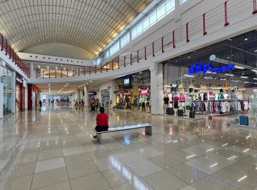 Local comercial , Arraiján · Vendo Locales Comerciales en Westland Mall, Excelente Oportunidad de Inversión