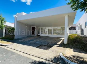 Casa de 3 habitaciones, Coronado · En Venta Casa de Playa en Coronado 25 - 7535