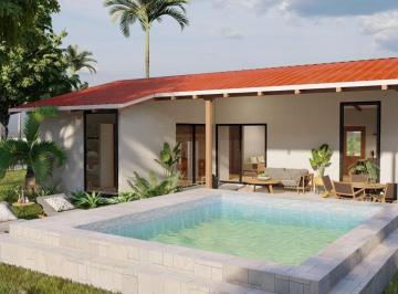 Casa de 2 habitaciones, Pedasí · Venta de Casa con 2 Dorm. y 2 Baños