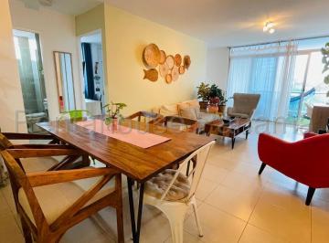 Apartamento de 3 habitaciones, Panamá · Se Vende Apartamento en Altos del Golf Ydu