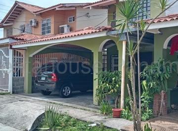 Casa de 3 habitaciones, Panamá · Se Vende Casa en Las Cumbres, Villa Eva Av La Rotonda. Mab.25 - 8059