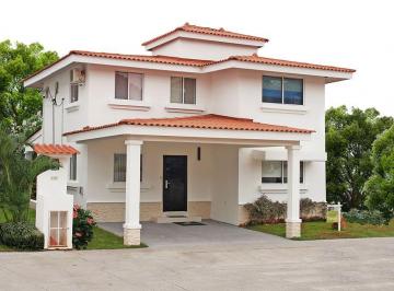 Casa de 3 habitaciones, Arraiján · Venta de Casa en Eco Gardens Arraijan 250 m²