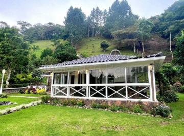 Casa de 1 habitación, Chame · Venta de Casa en Altos del Maria