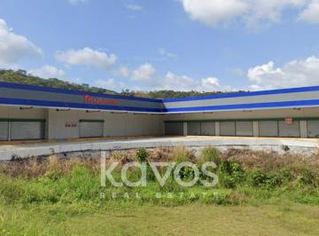 Local comercial · 3772m² · Banco Vende Plaza Comercial en La Chorrera